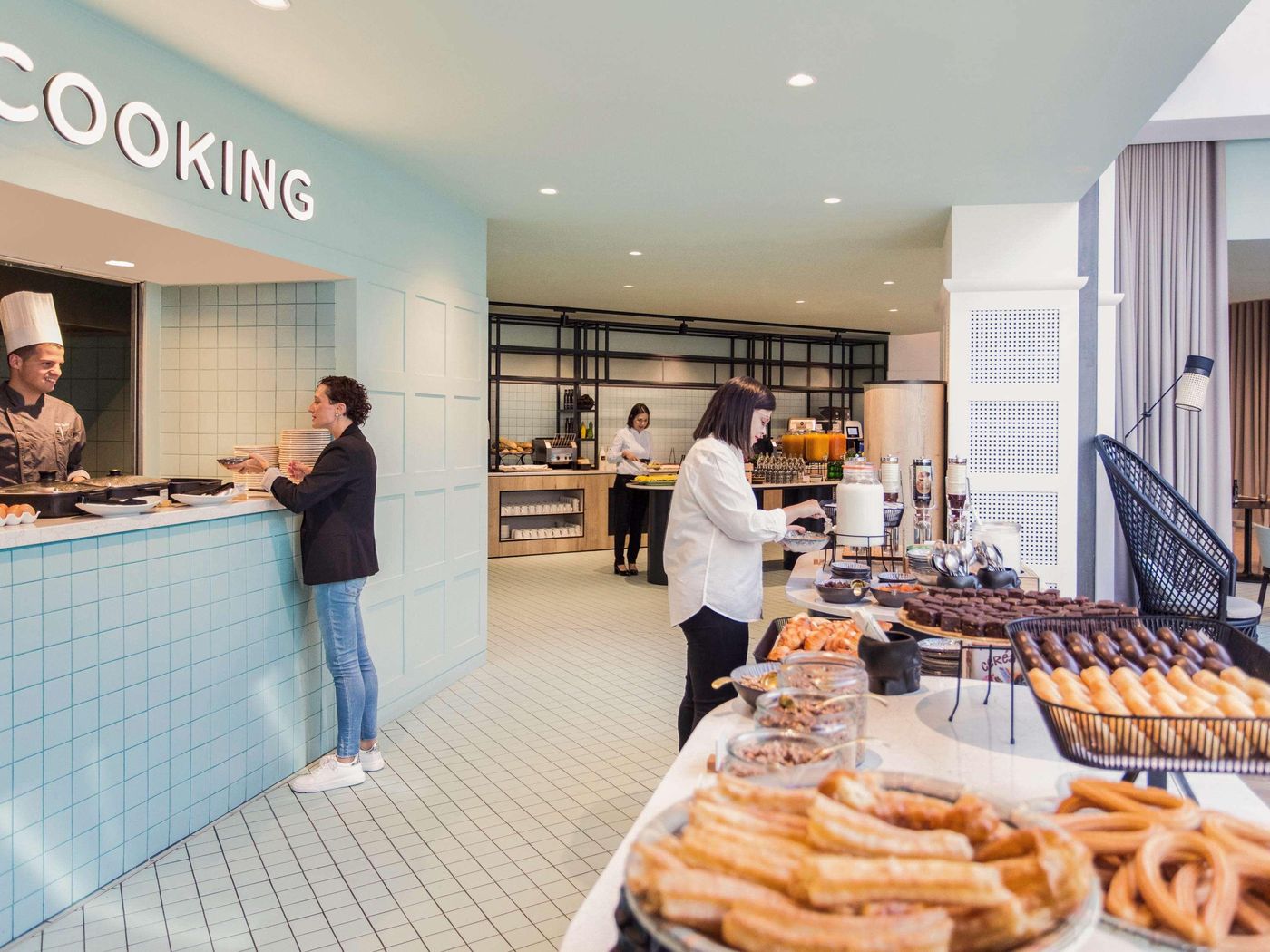 Novotel-Madrid-Campo-Naciones-Restaurant-52