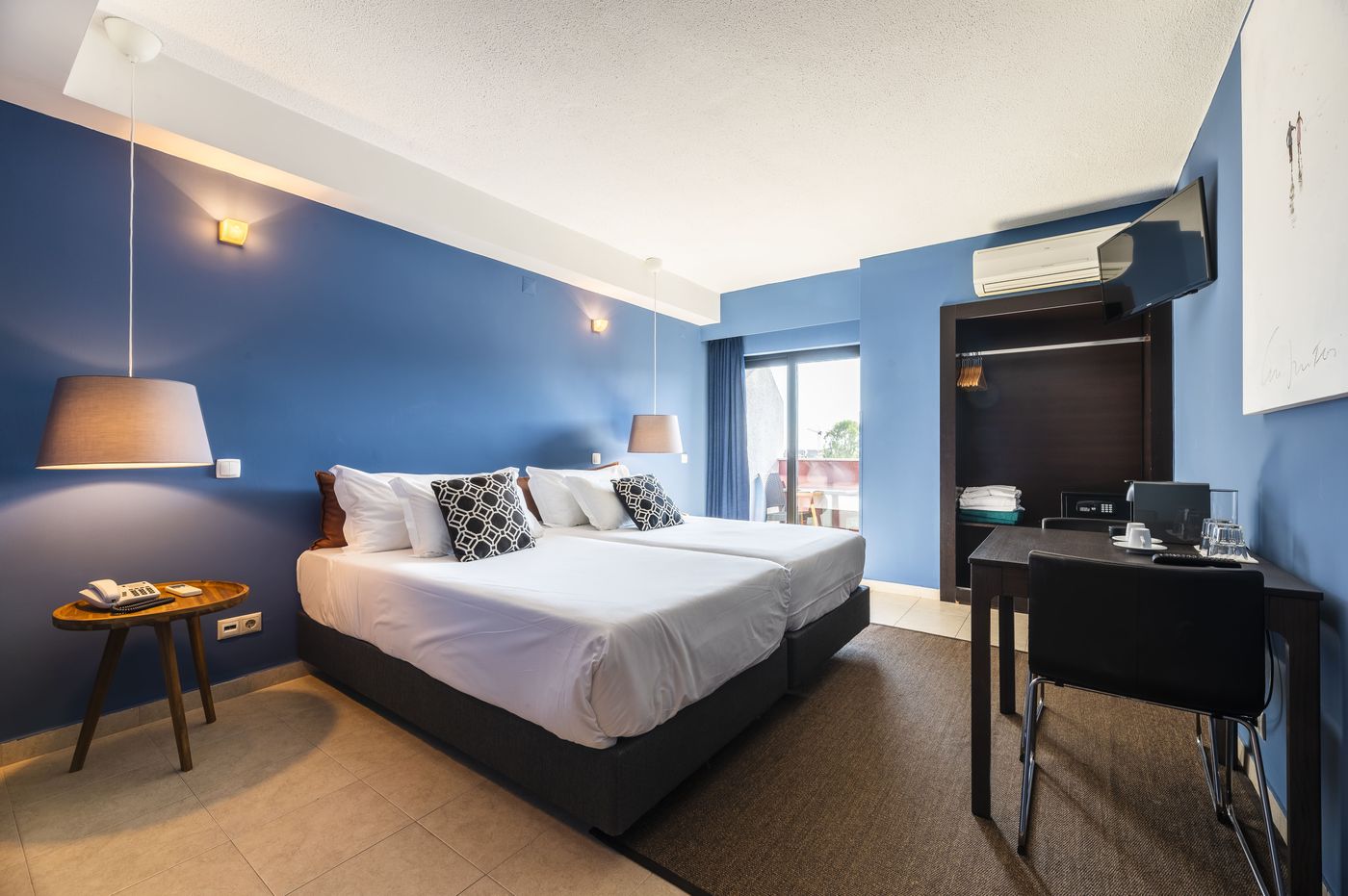 Topazio Vibe Beach Hotel & Apartments - Adults Only