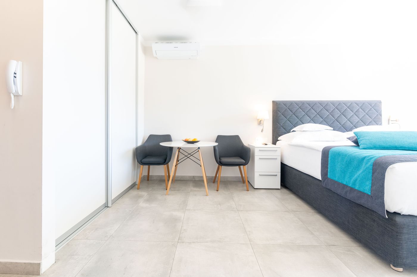 The-Residence-Room-29