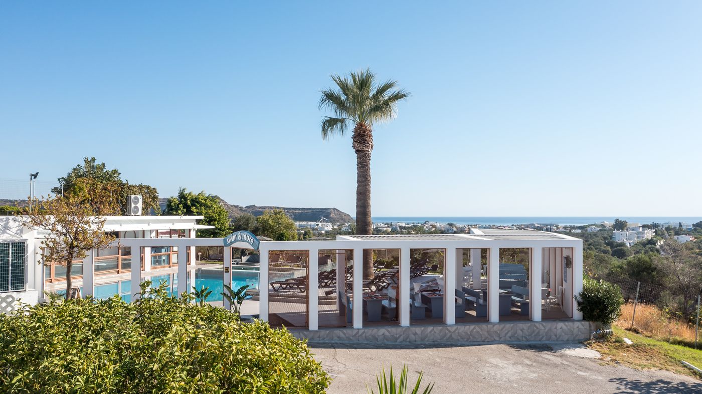 Hillside-Studios-Pool-9