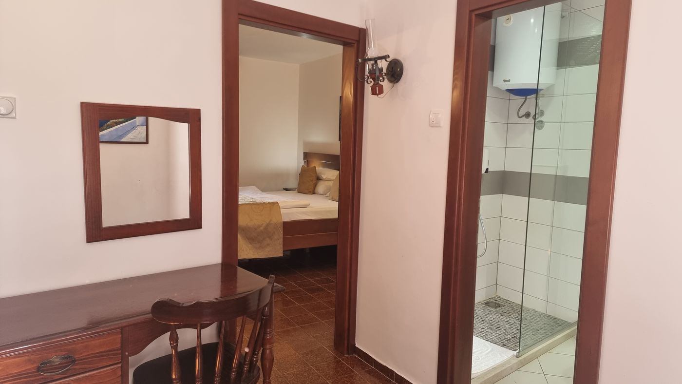 Hotel-Palata-Venezia-Room-34