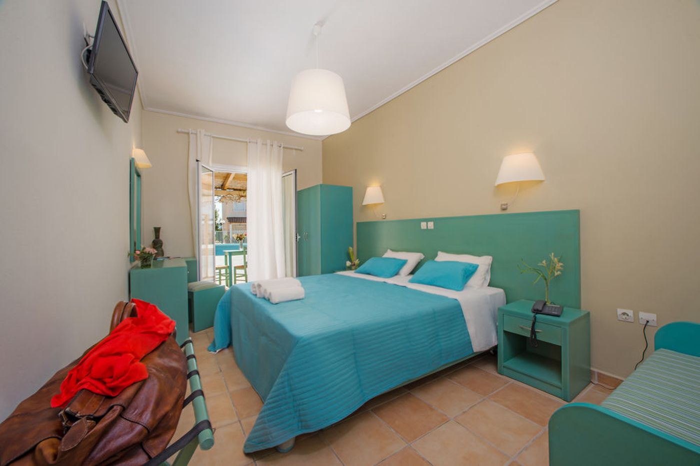 Zefyros Eco Resort Hotel