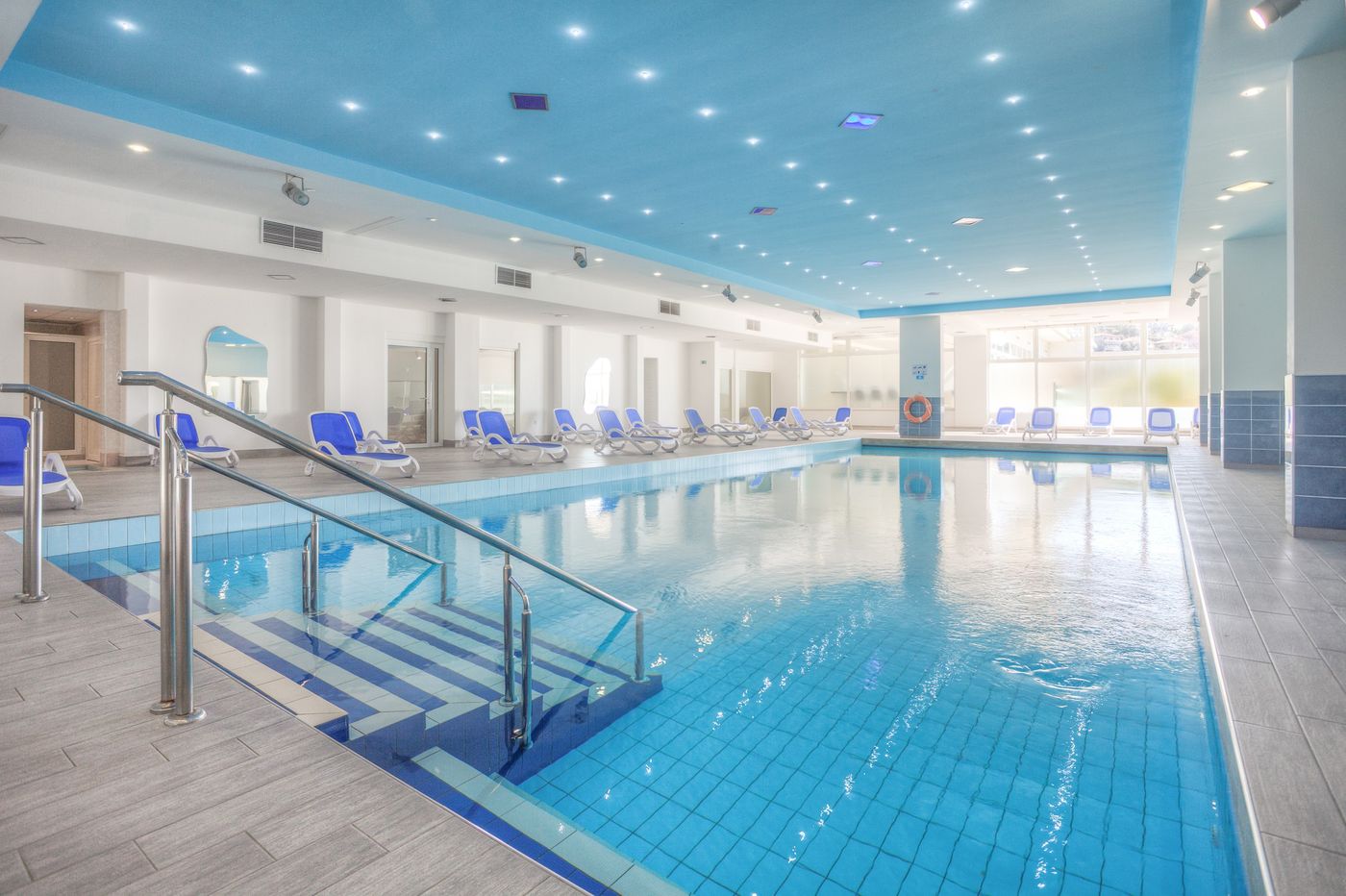 Hotel-Hedera-Pool-19