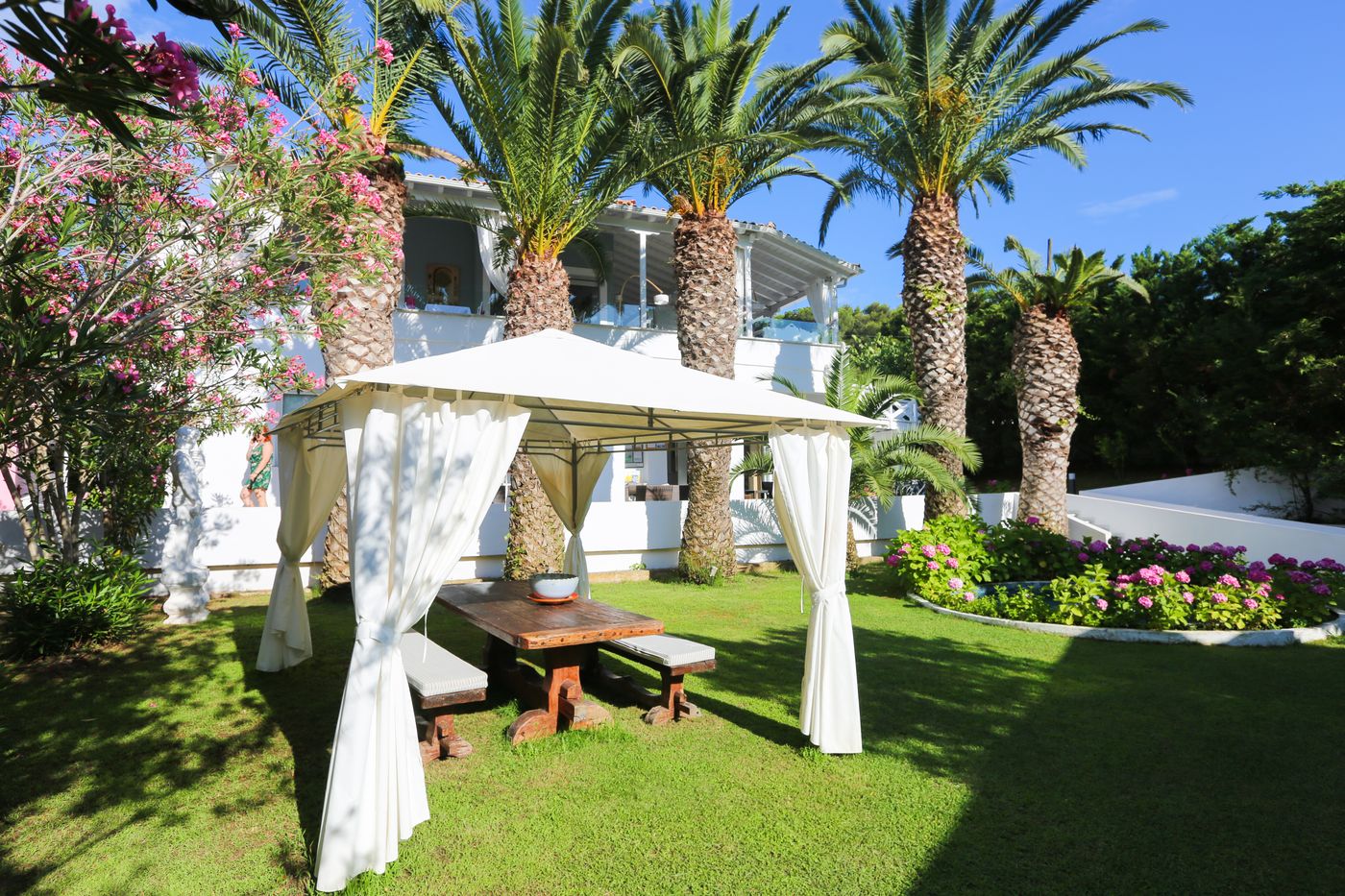 Mandraki-Village--General-view-6