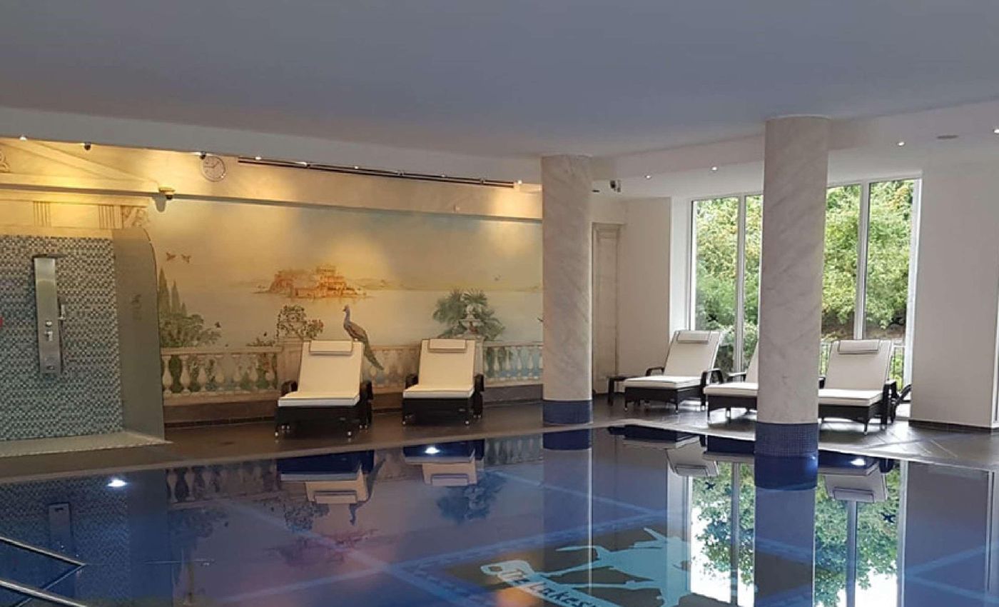 The-Lakeside-Pool-39