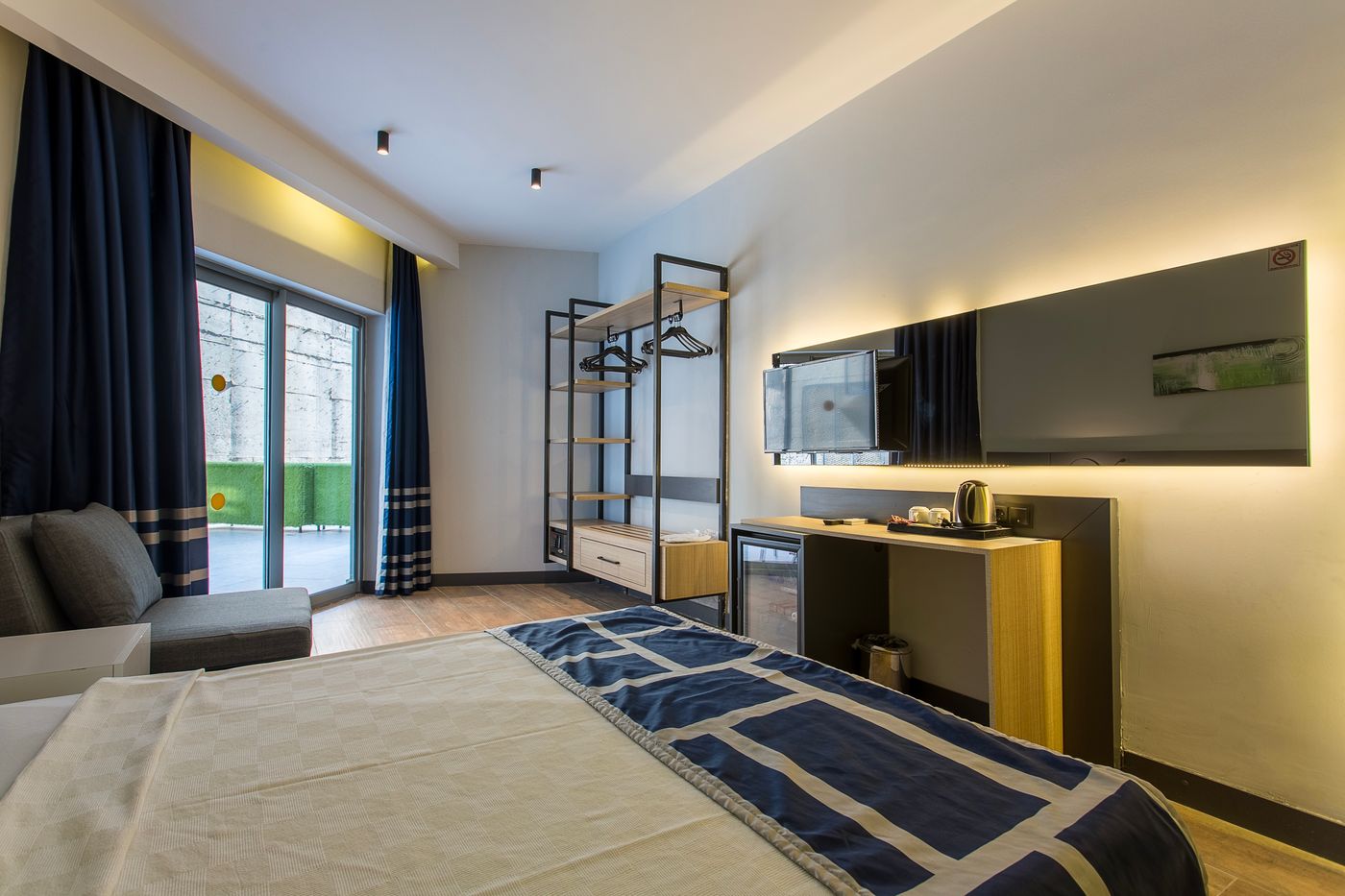 Nox Inn Deluxe Hotel