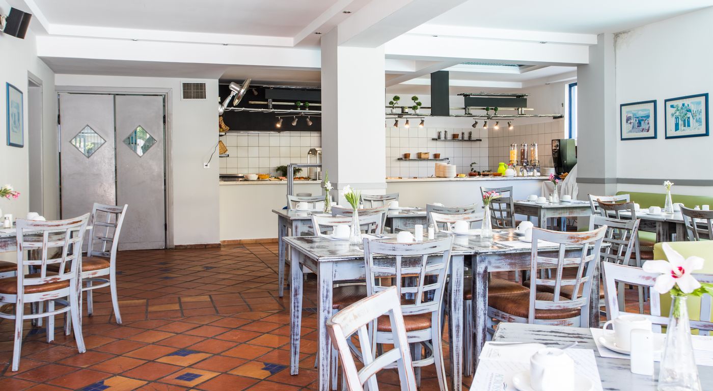 Potidea-Golden-Beach-Restaurant-20