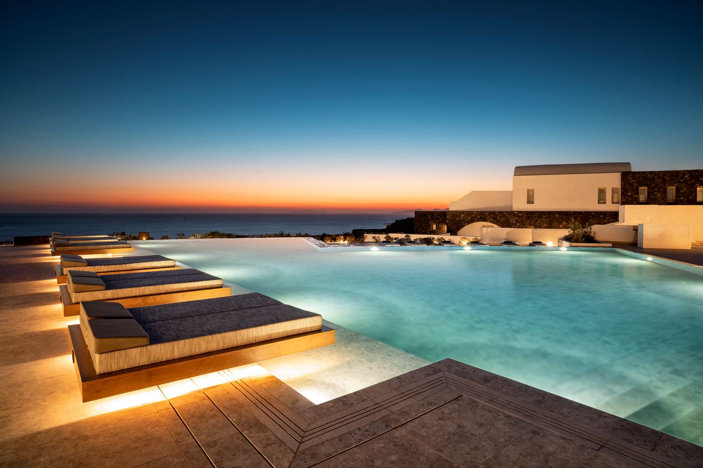 Santo-Maris-Oia--Luxury-Suites---Spa-General-view-14