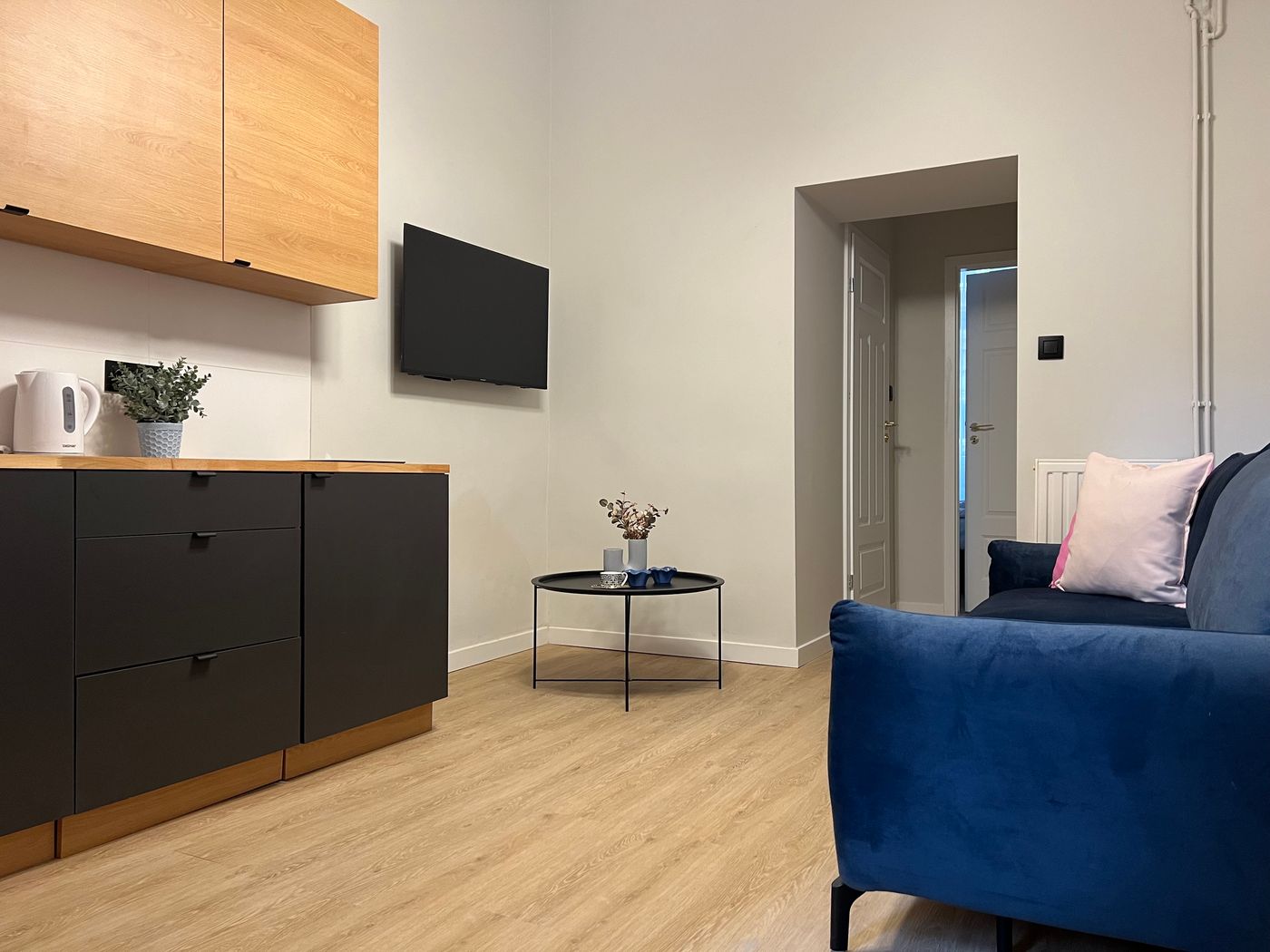 Corner-House-Residence-Room-26