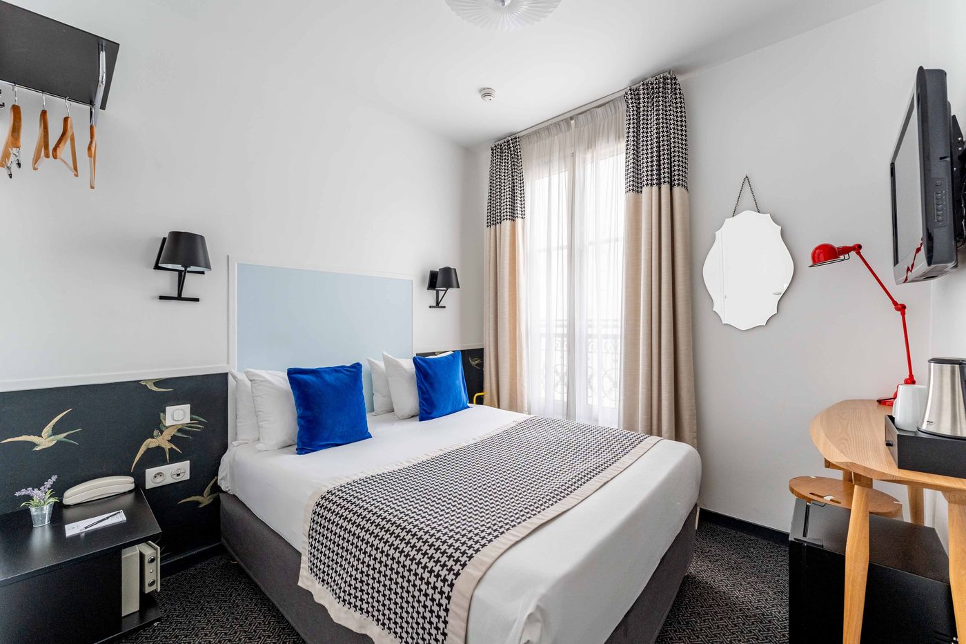 George-Astotel-Room-5