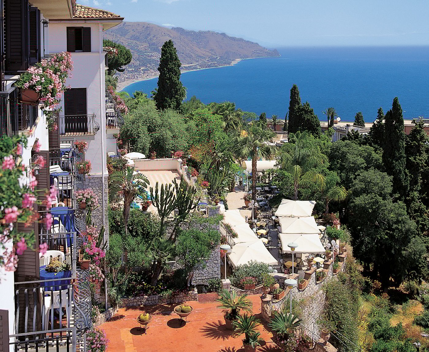 Hotel-Ariston---Palazzo-Caterina-Terrace-4