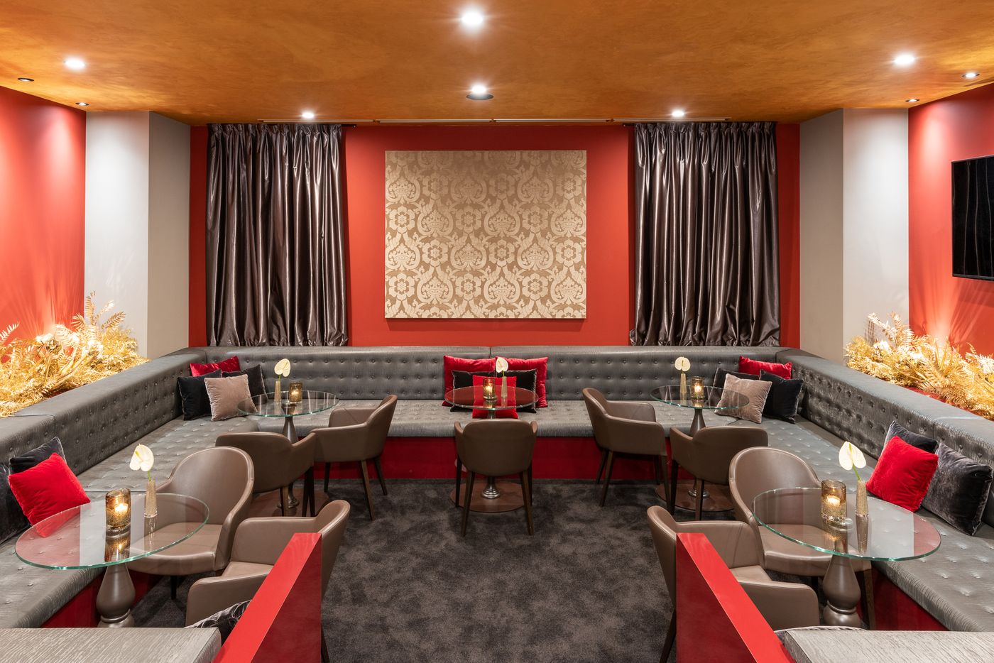 Leonardo-Royal-Hotel-Venice-Mestre-Lobby-7