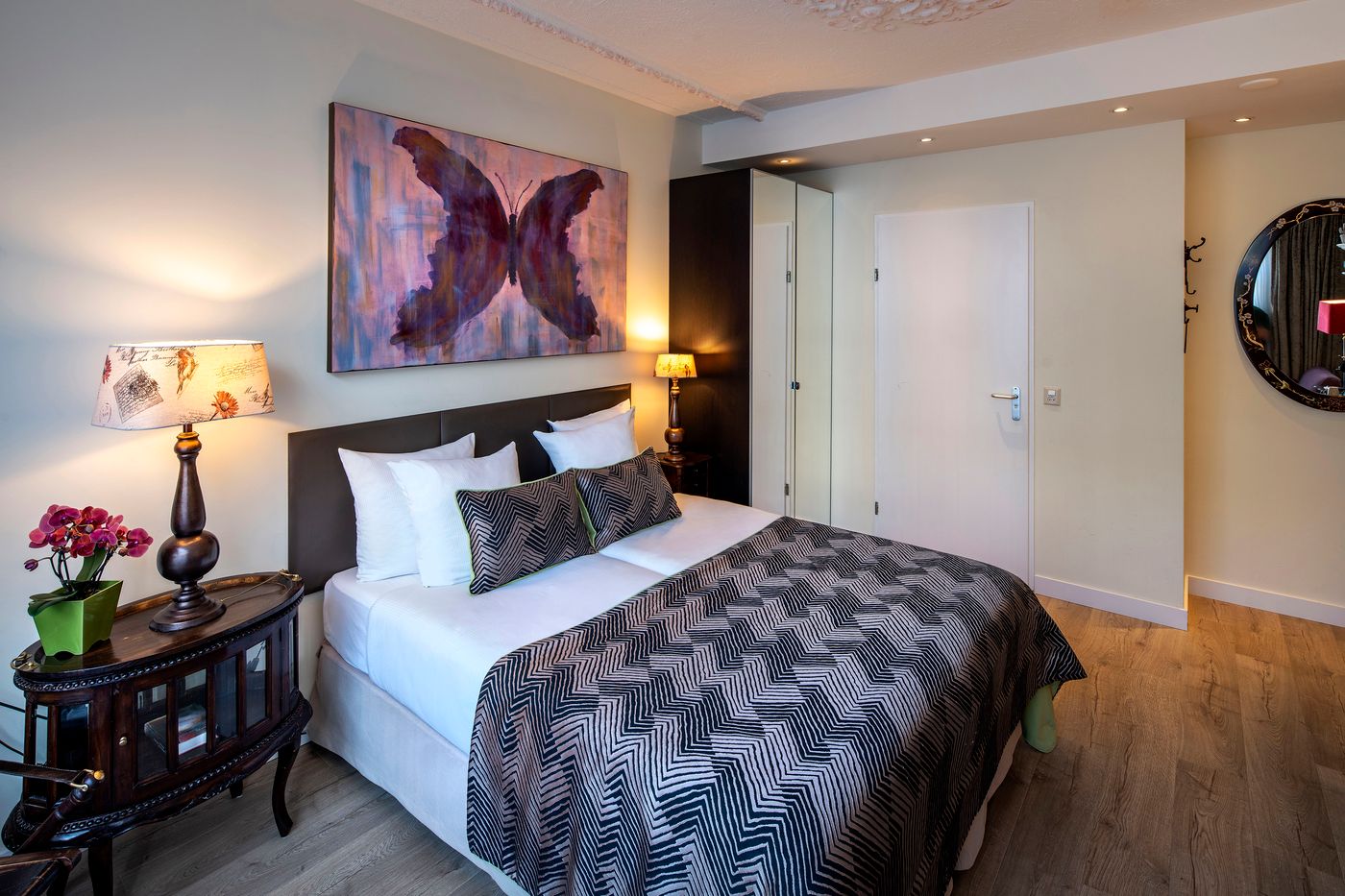 Hotel-Jupiter-Room-22