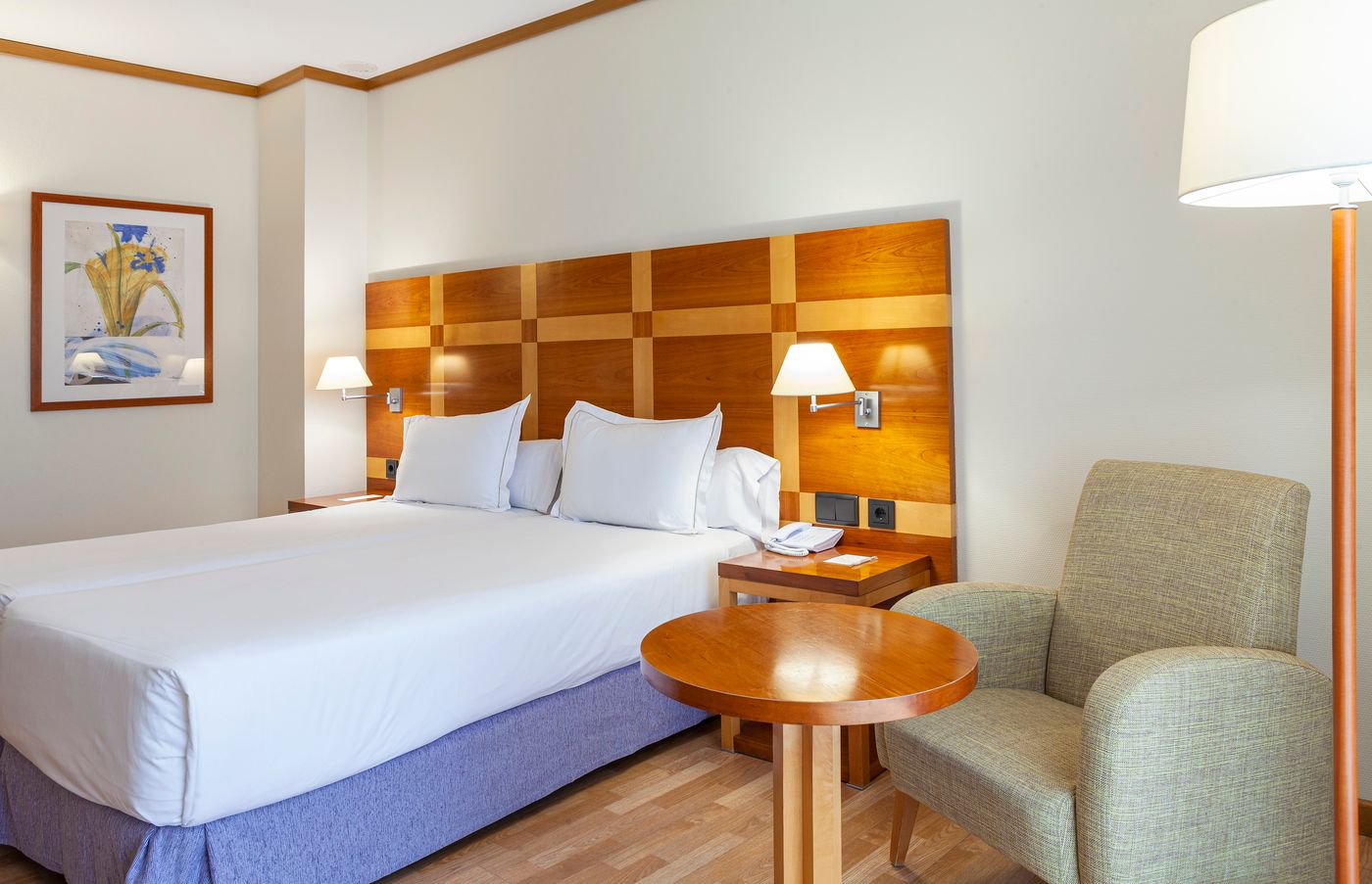 Senator Parque Central Hotel