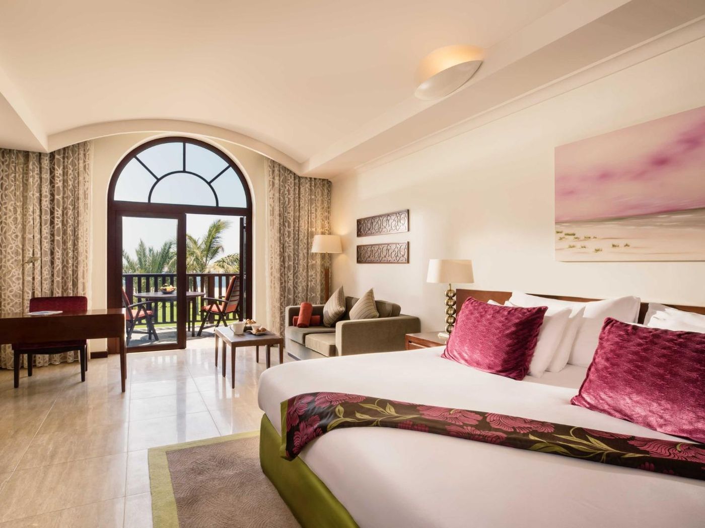 JA-Palm-Tree-Court-Room-26