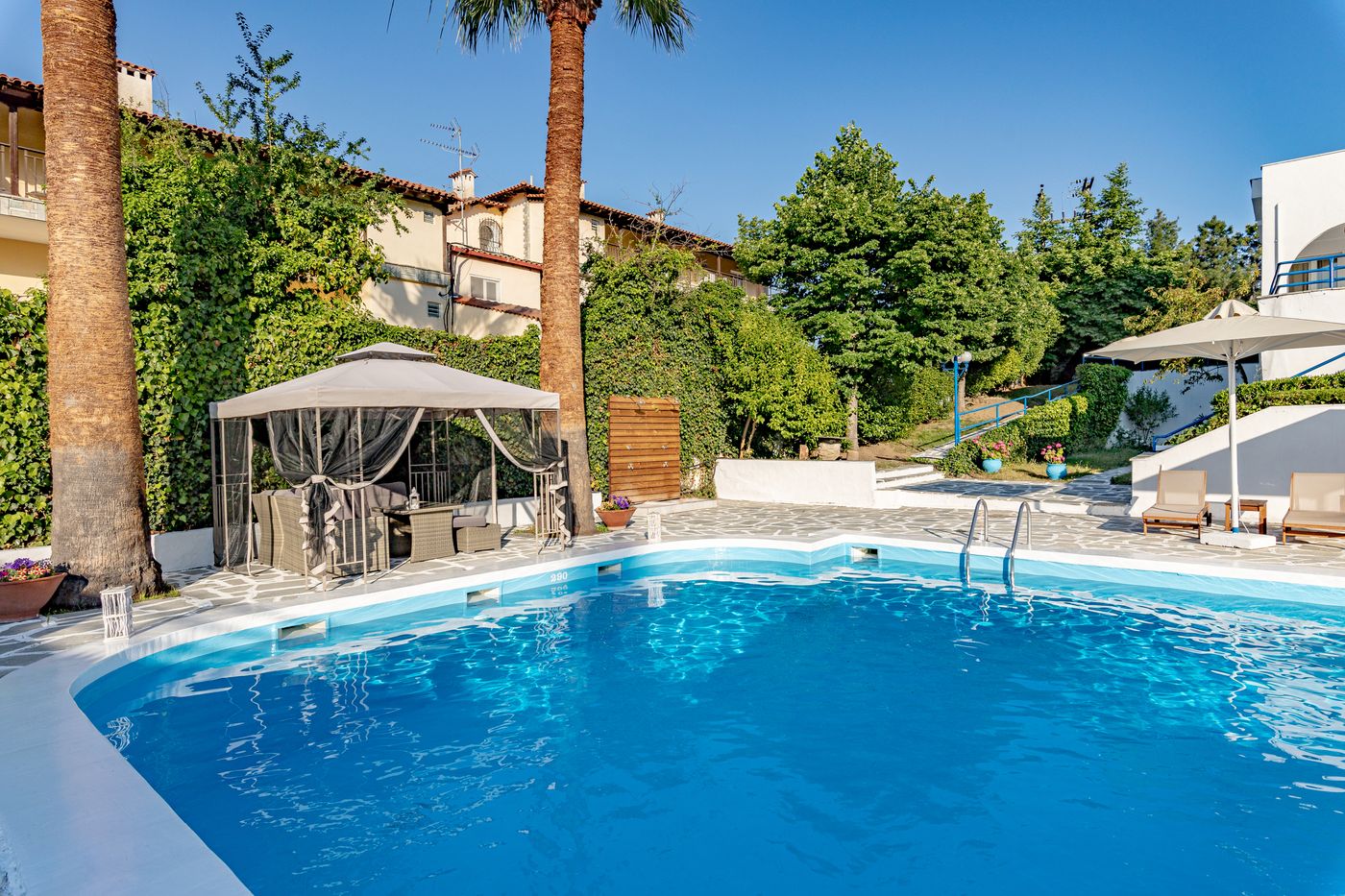 Theo-Bungalows-General-view-5