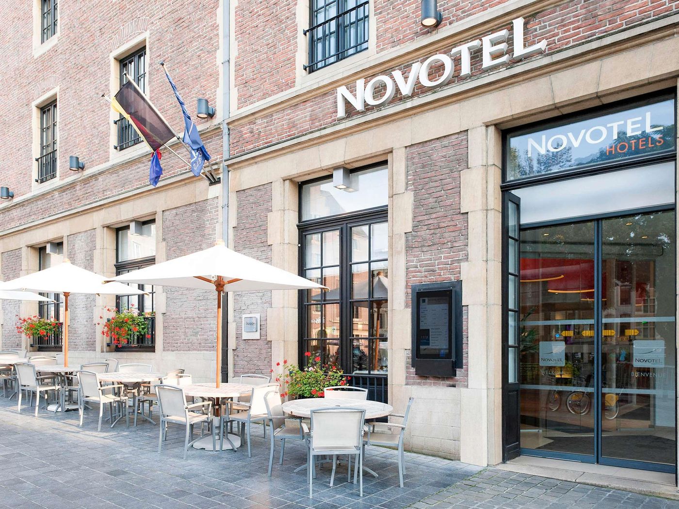 Novotel-Brussels-off-Grand-Place-General-view-3