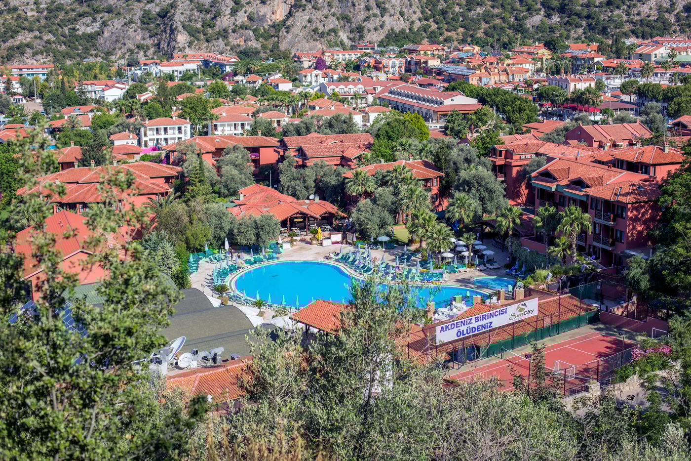 Sun City Hotel & Beach Club