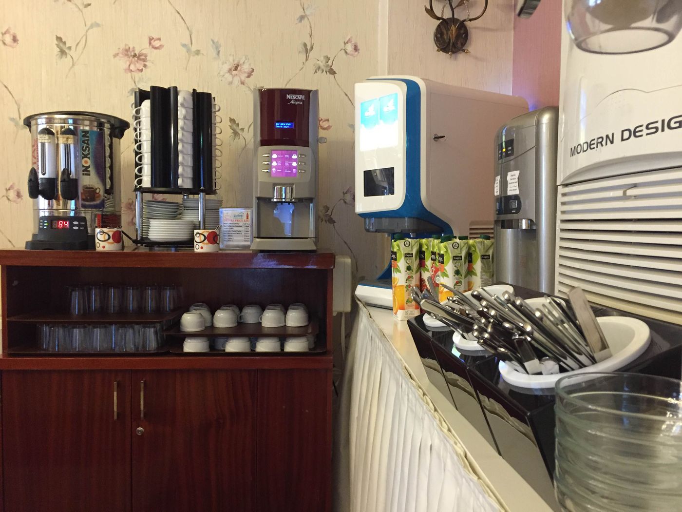 Istanbul-Holiday-Hotel-Restaurant-39