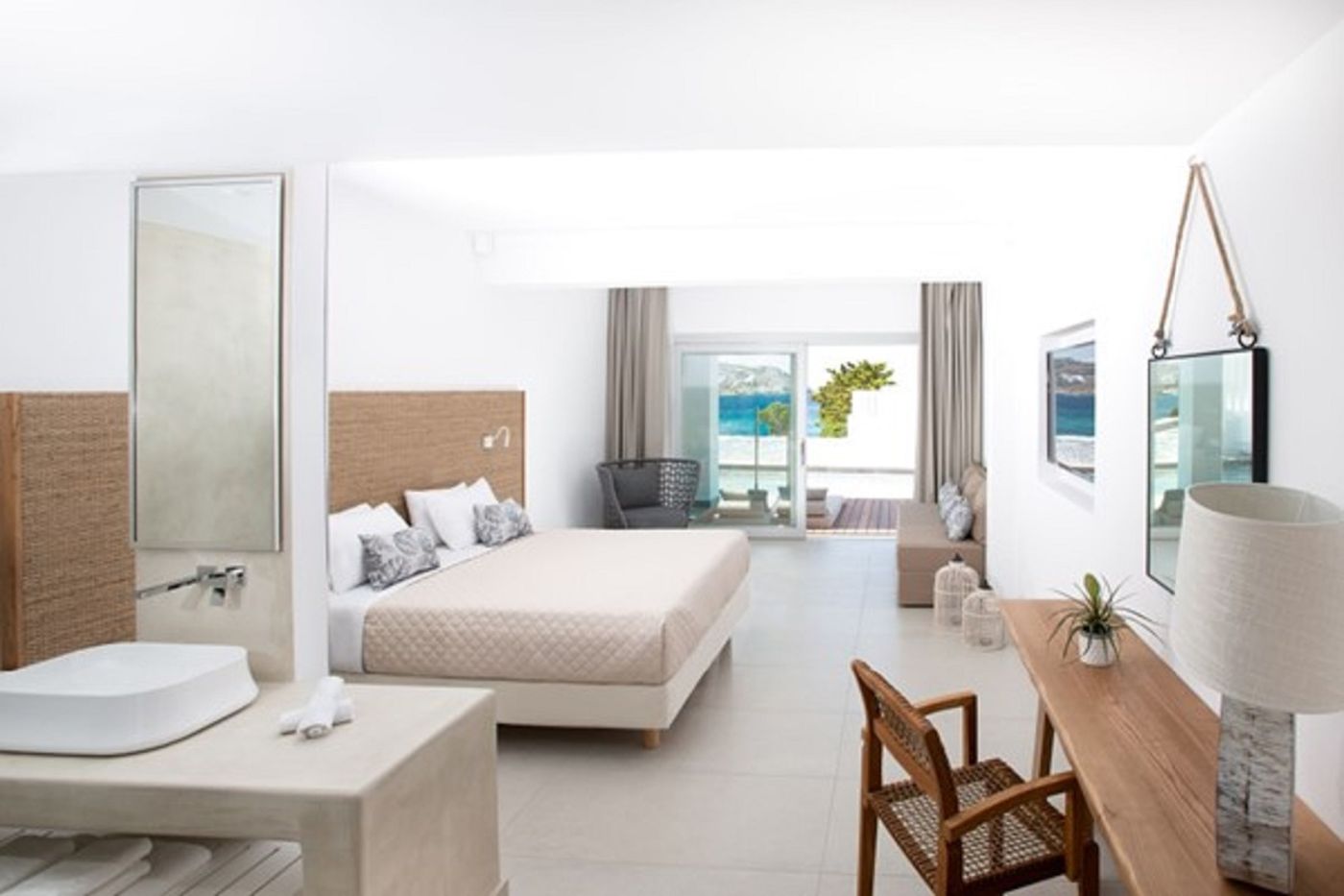 Manoulas-Beach-Room-27