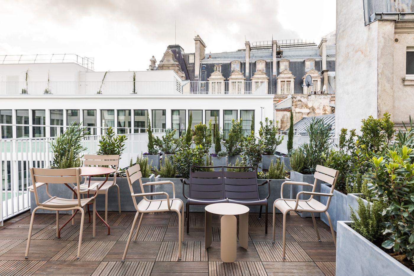 Le-Grand-Quartier-Room-18