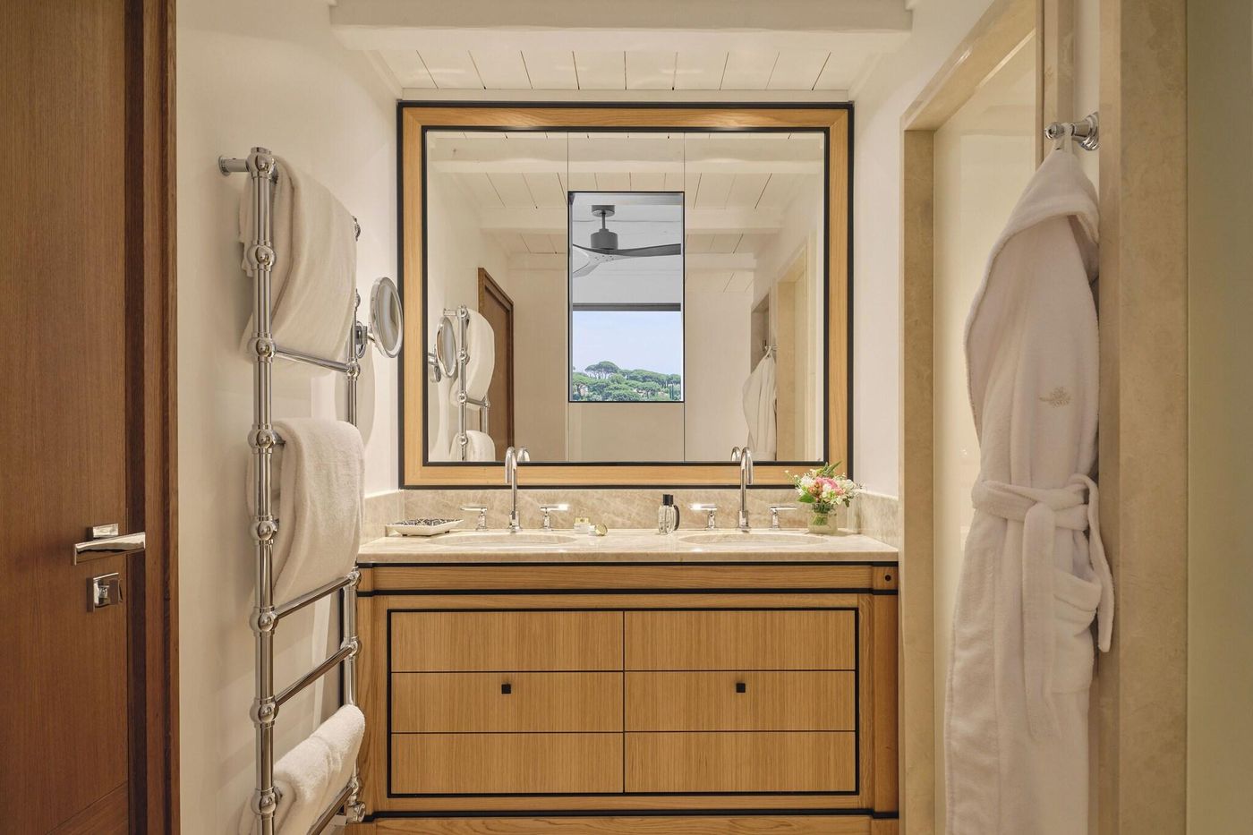 Chateau-de-la-Messardiere-Room-44