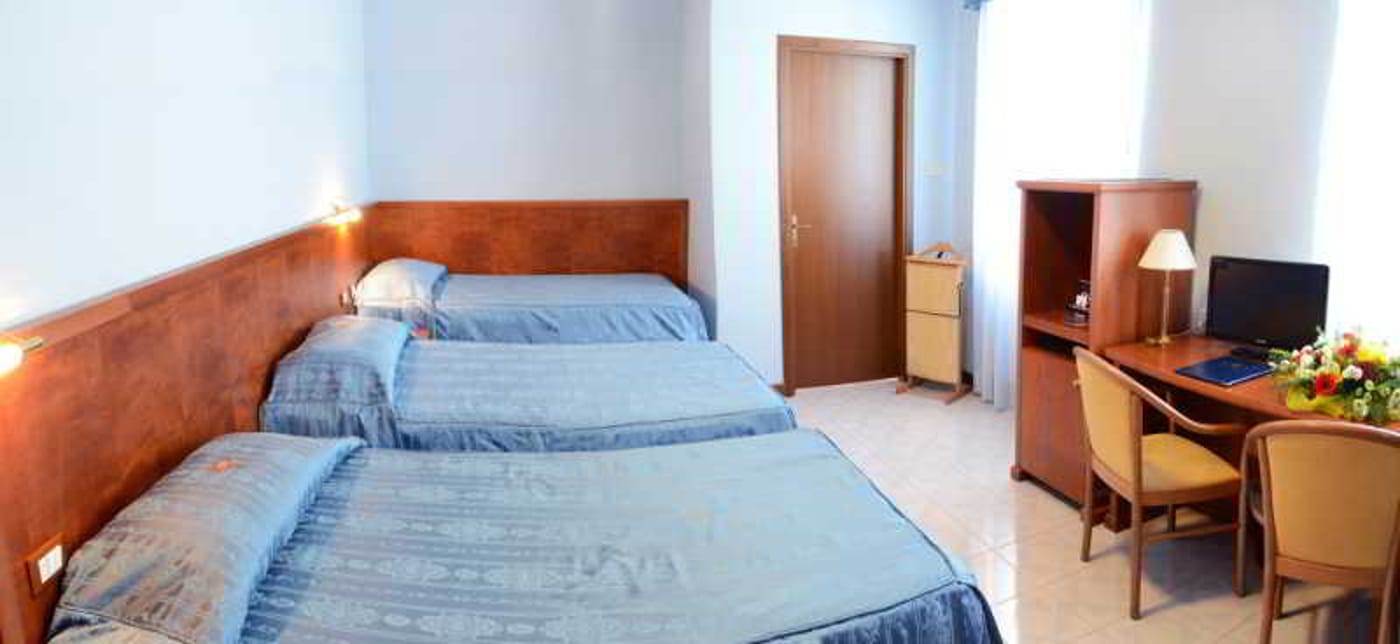 Hotel Italia-Italy-TRIESTE (CENTRO)-Room-4