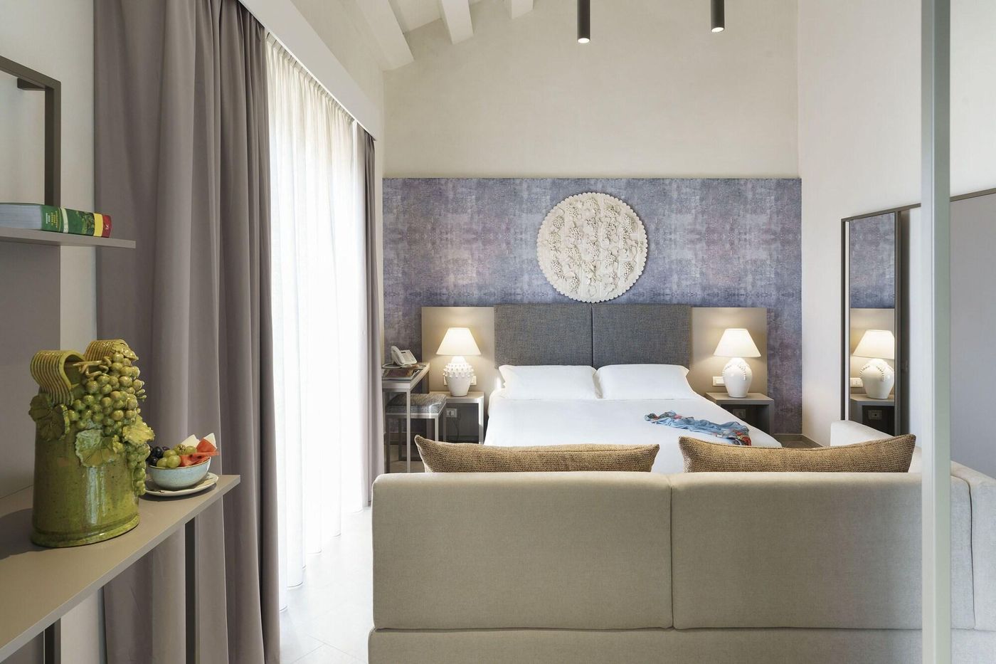 Luna-del-Raccolto--Green-Country-Hotel-Room-18