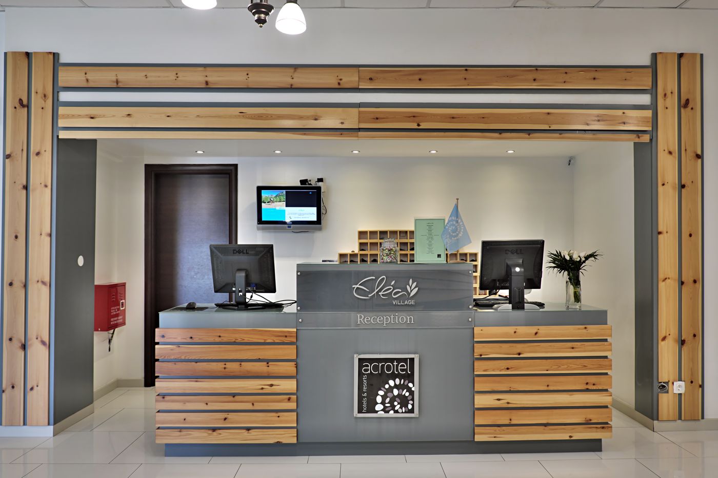 Elea-Village-Lobby-70