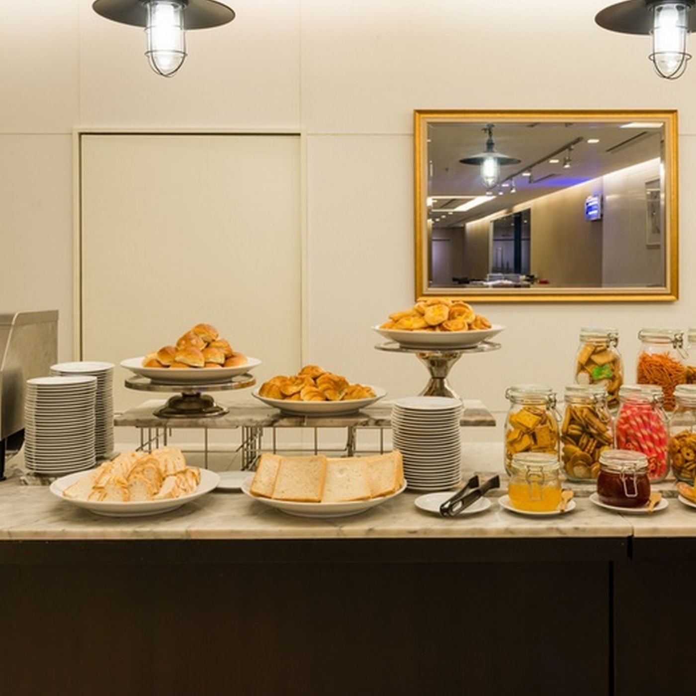 Jasmine-Grande-Residence-Restaurant-63