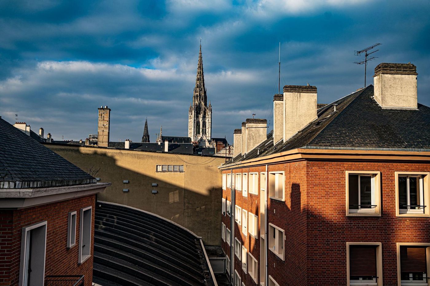Alive Hotel De Quebec-France-ROUEN-General view-8