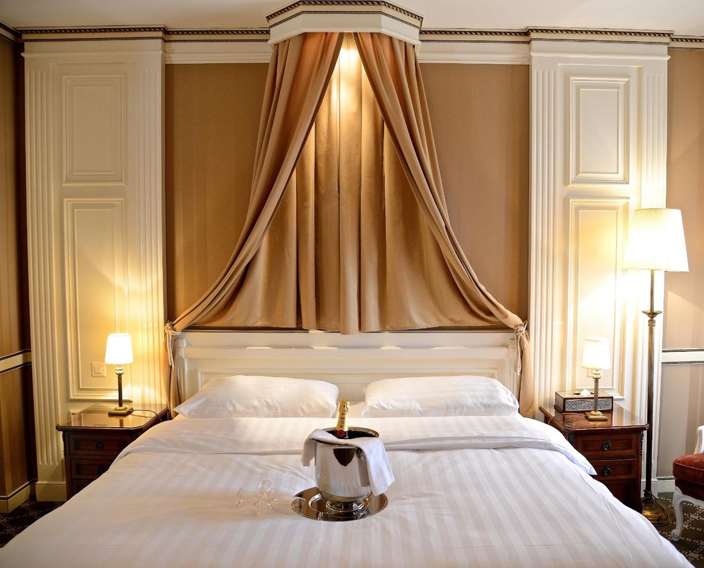 Carlton Lausanne Sa-Switzerland-Lausanne-General view-6