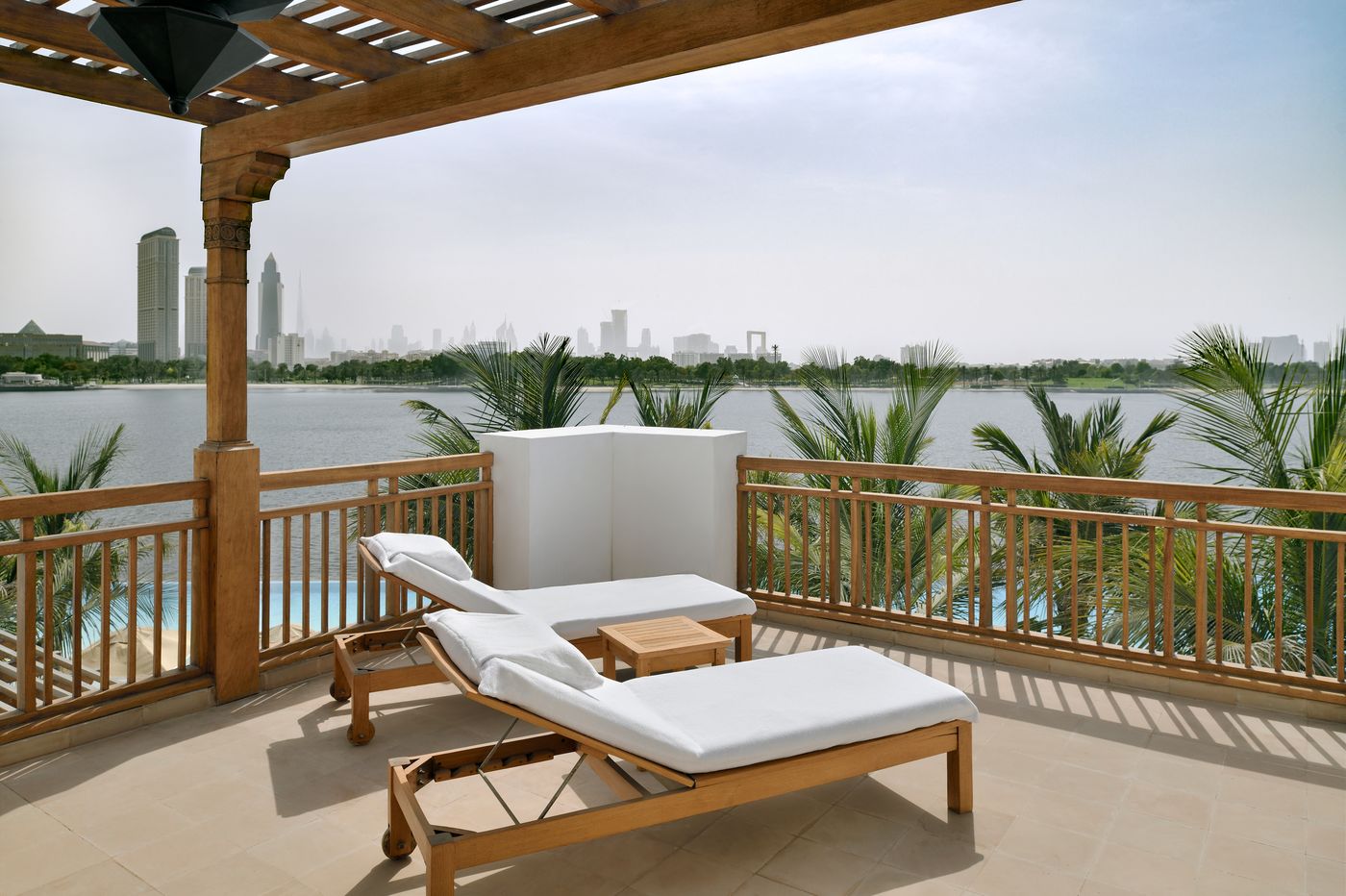 Park-Hyatt-Dubai-Room-12