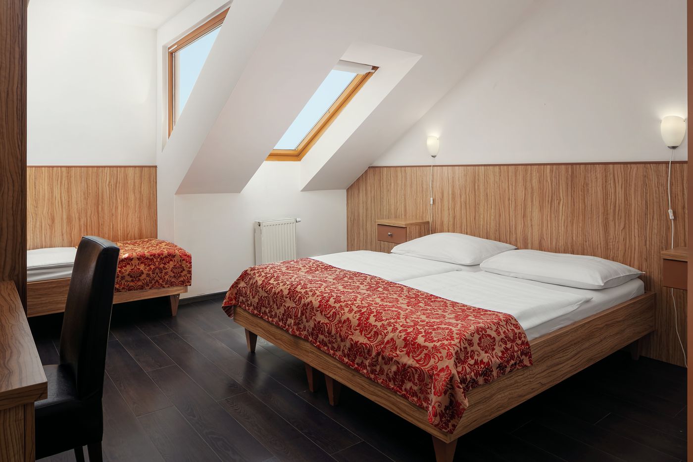 Superior-Hotel-Room-21