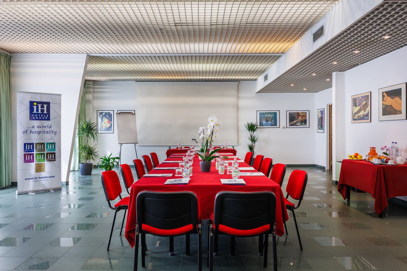 Jr Hotels Bologna Gate 7 - Italy - CALDERARA DI RENO (BO) - Conferences - 2