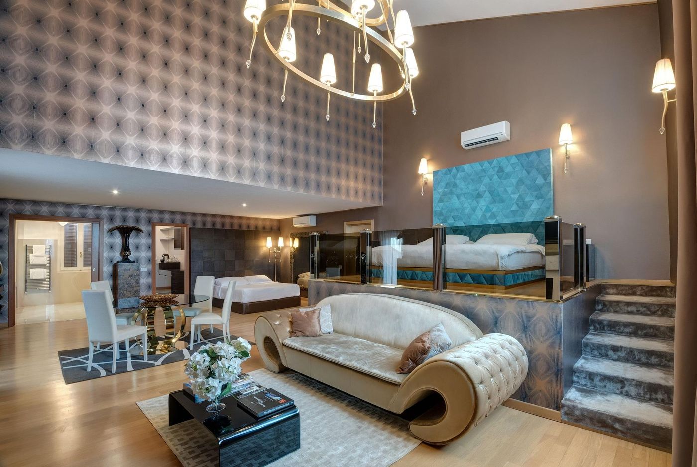 Penthouse-Suite-Rome-Room-7