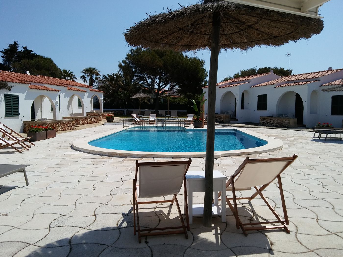 Nure-Cel-Blau-Pool-11