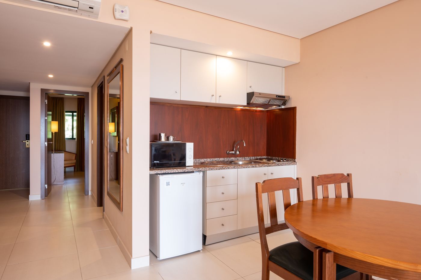 Vila-Gale-Atlantico-Room-28