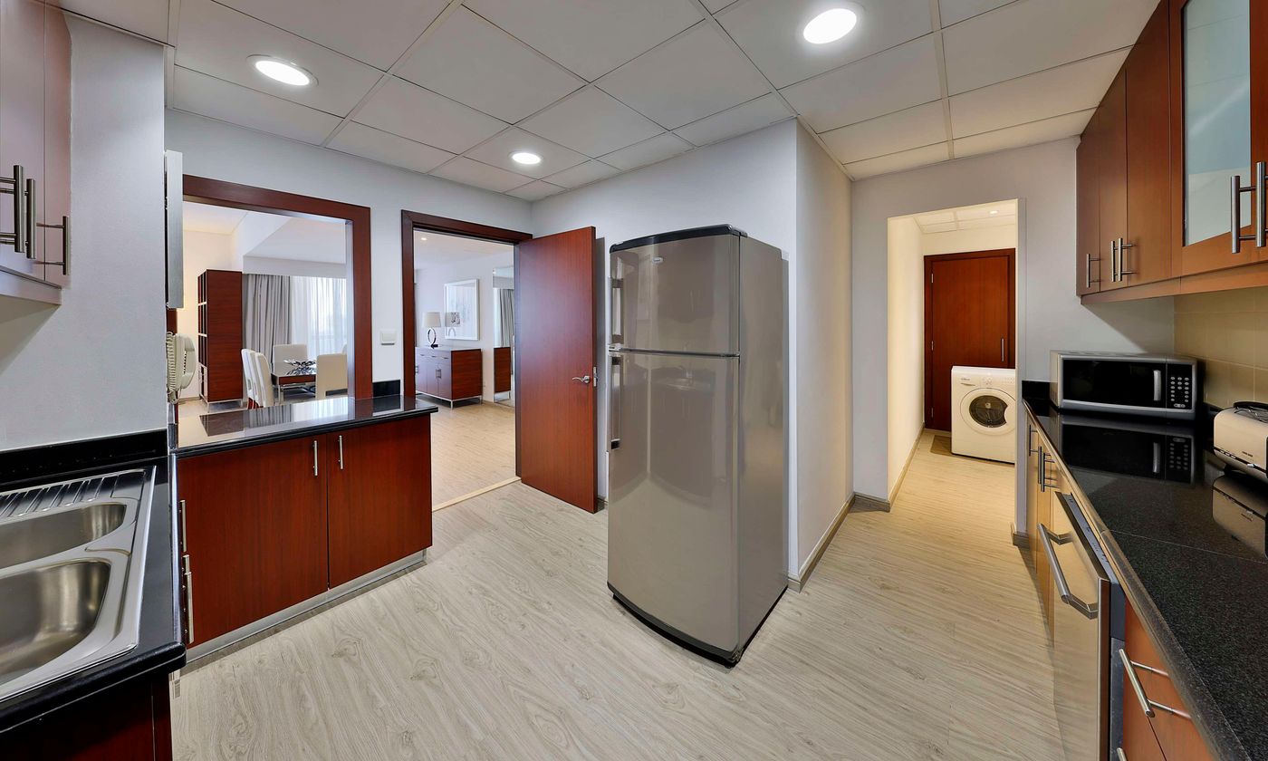 Hilton-Dubai-The-Walk-Room-48