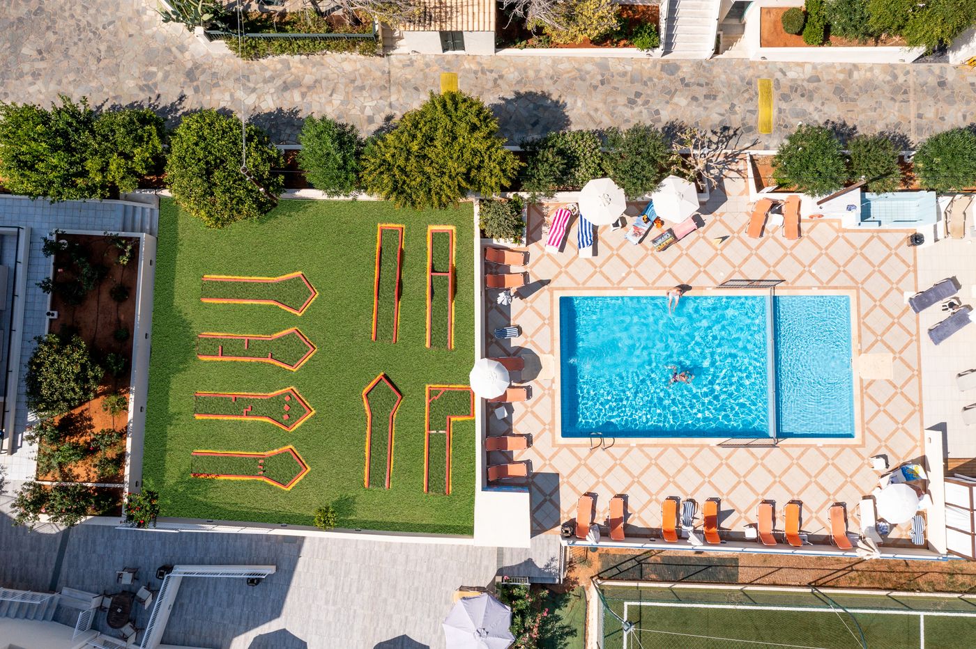 Anastasia-Hotel-Pool-8