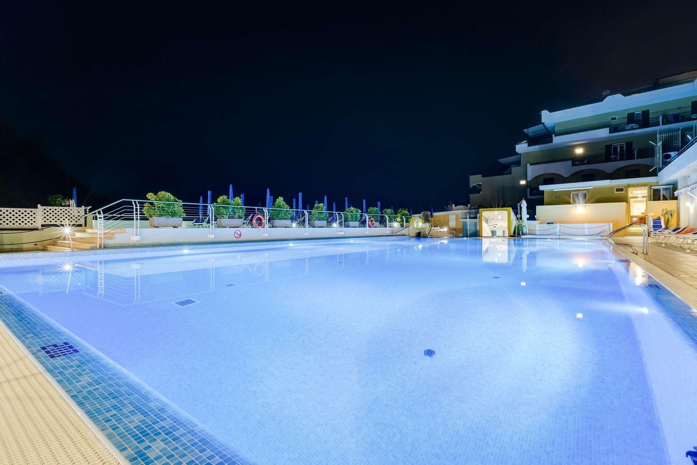 Best-Western-La-Solara-Pool-13