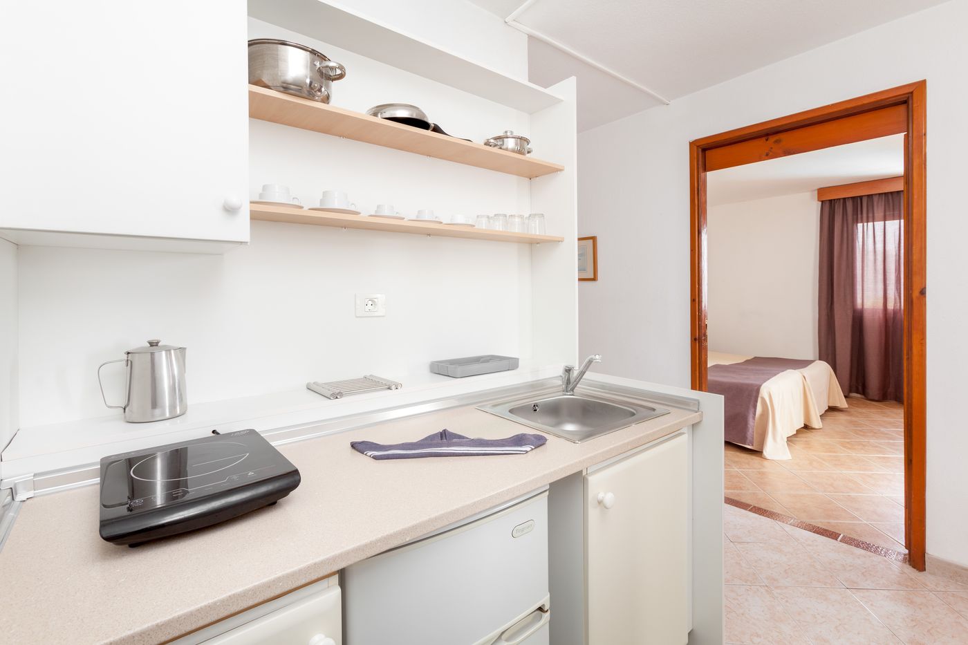 Panoramica-Garden-Room-22