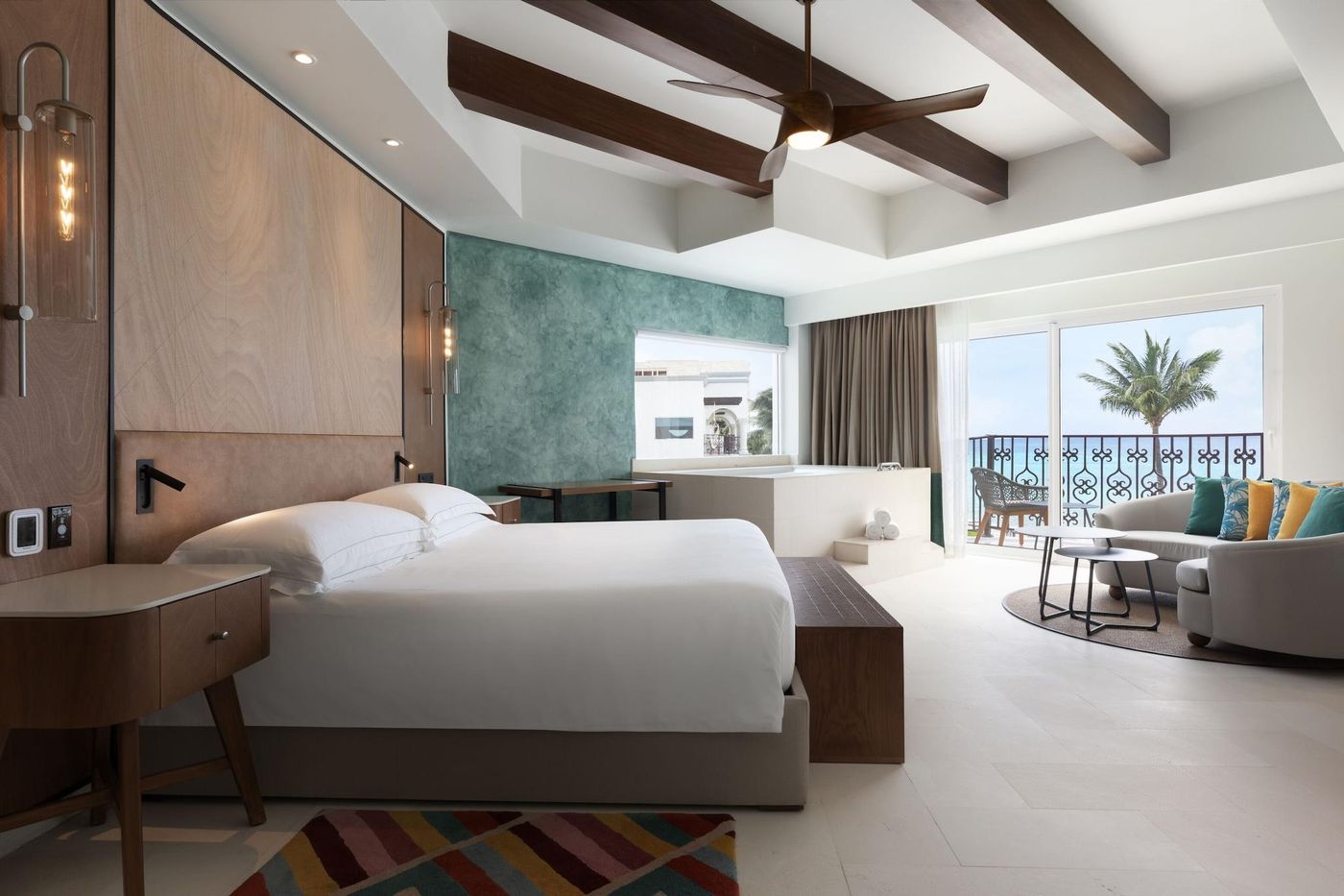 Hilton-Playa-del-Carmen-All-inclusive--The-Royal--Room-37