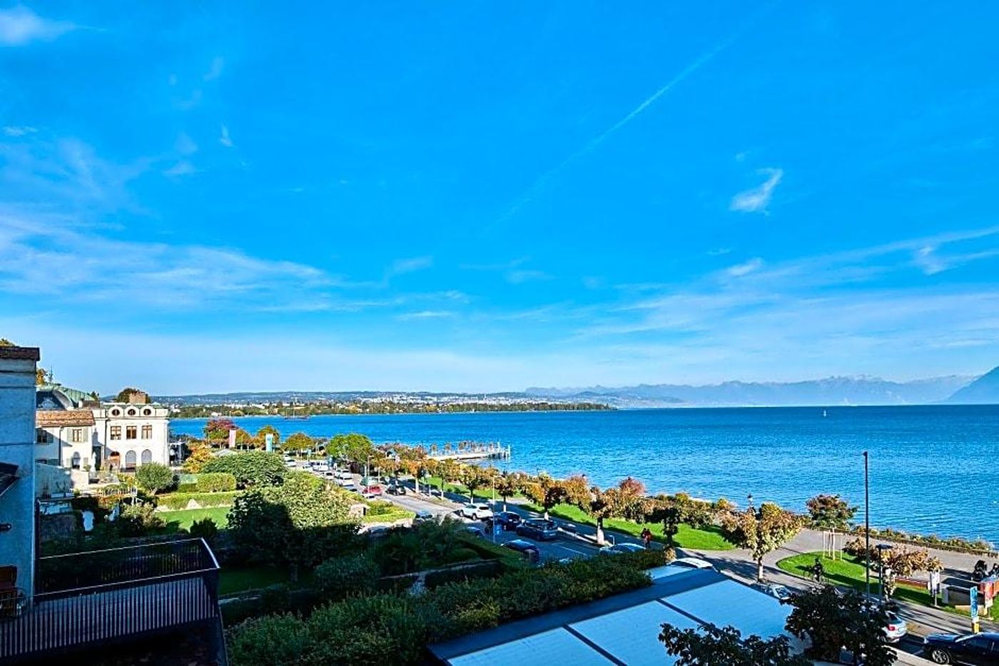 Mont Blanc au Lac-Switzerland-LAUSANA-General view-9