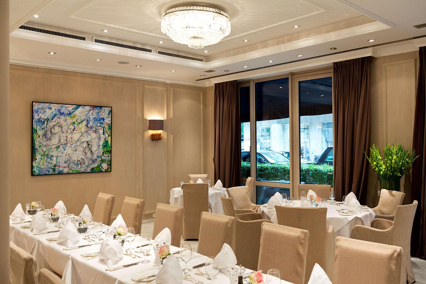 Hotel-Muenchen-Palace-Restaurant-50