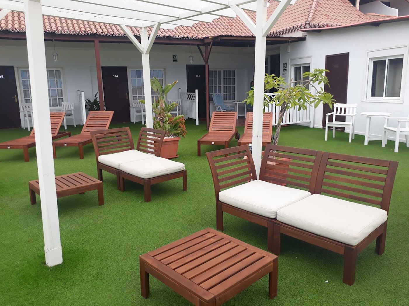 Villa-las-Flores-Terrace-8