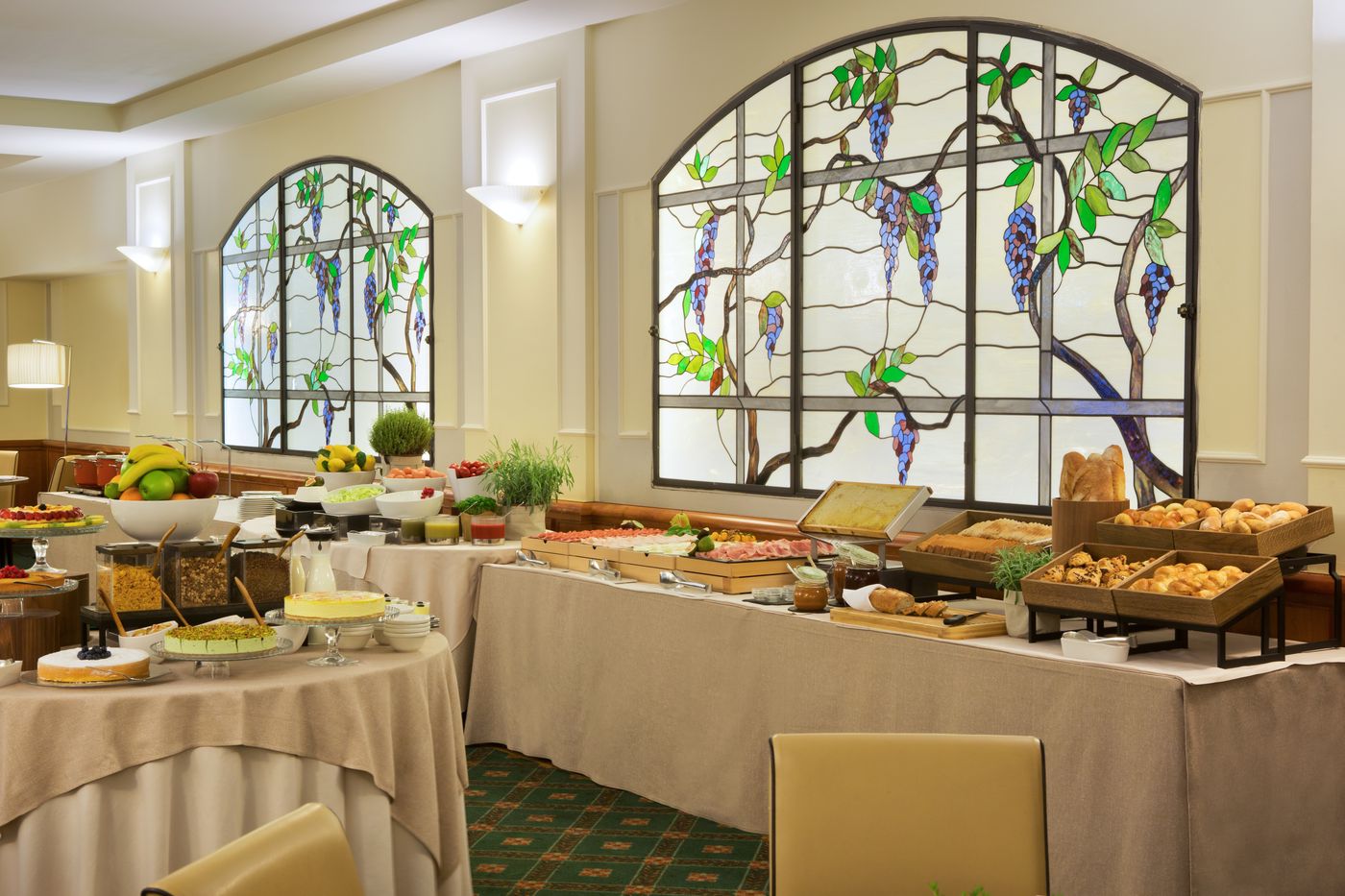 Starhotels-Business-Palace-Restaurant-46