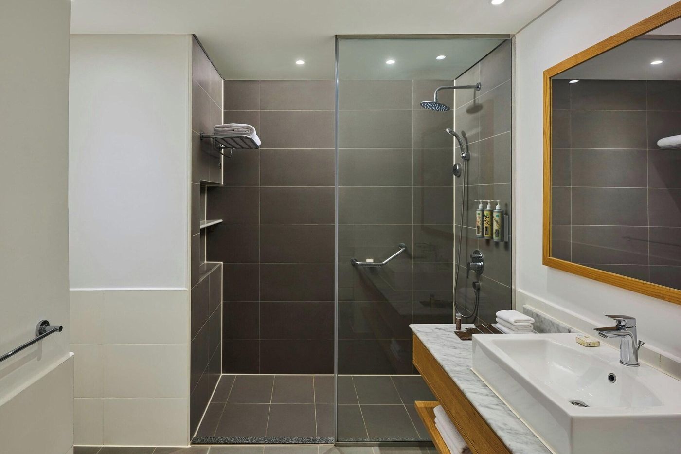 Renaissance-Sharm-El-Sheikh-Golden-View-Beach-Rest-Room-49