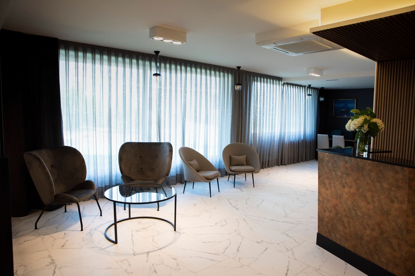 Avenida-Spain-A CORUÑA-Lobby-2