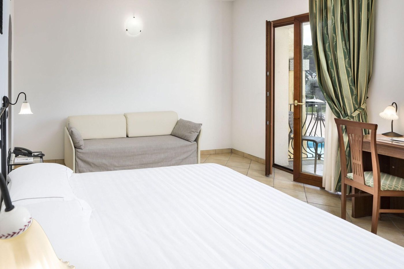 Blu-hotel-Morisco-Room-40